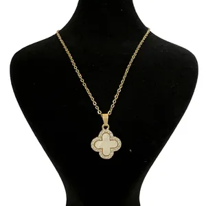 گردنبند زنانه مدل V1010