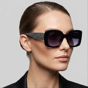 عینک آفتابی زنانه مدل مربع کائوچو دسته روکش پارچه کد 90 UV400