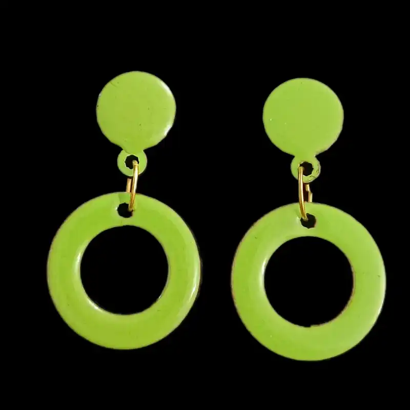 گوشواره زنانه مدل حلقه ای چوبی