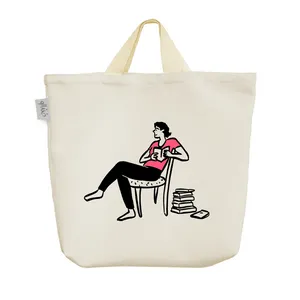 ساک خرید خندالو مدل دختری در حال مطالعه کد 5065