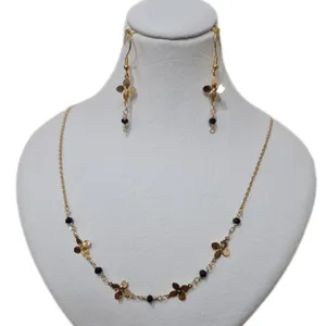 نیم ست زنانه مدل گل چهارپر 