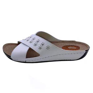 دمپایی زنانه مدل 140504.51