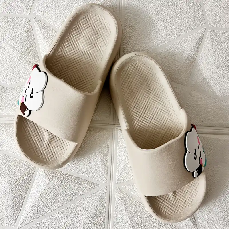 دمپایی زنانه مدل کیمی 23600000