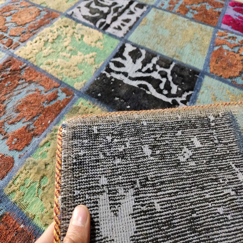 کلاژ فرش دستبافت دو متری مدل تکه دوزی کد 0106 کلاژ فرش دستبافت دو متری مدل تکه دوزی کد 0106