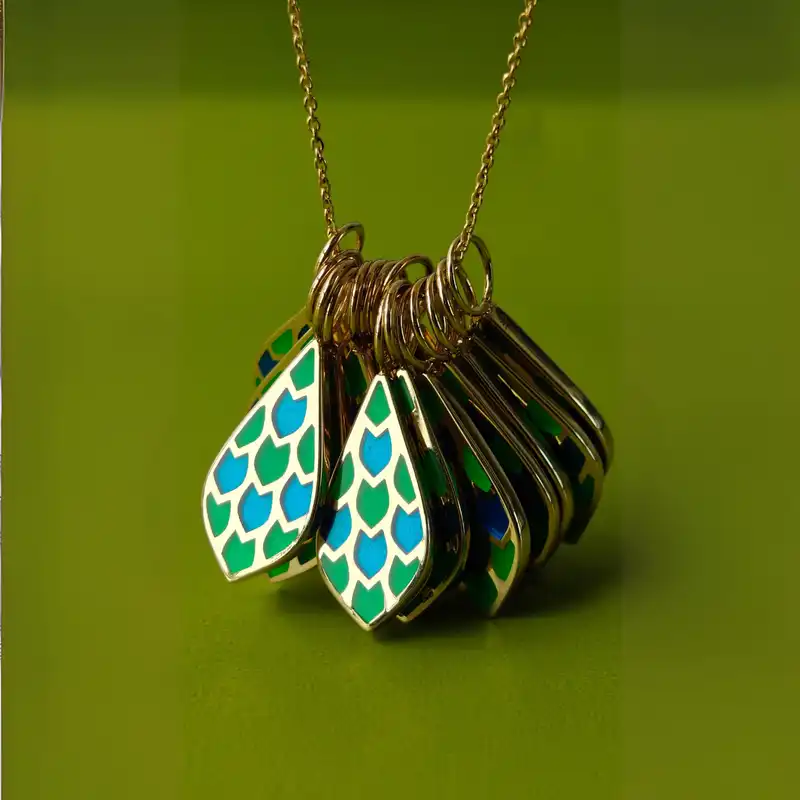 گردنبند طلا 18 عیار زنانه درگونه مدل آویز پرنده پارسی