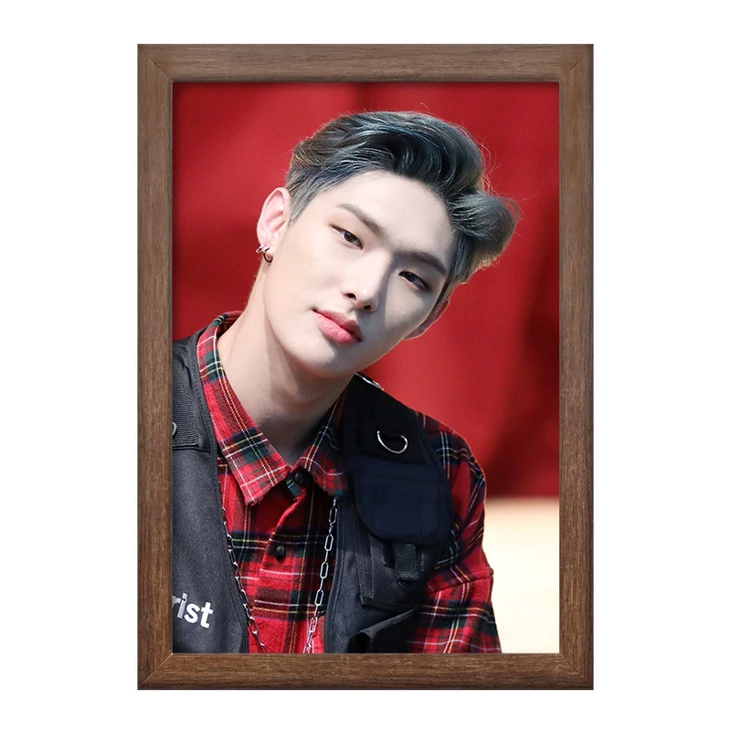 تابلو خندالو طرح مینگی گروه ایتیز ATEEZ  کد 21247