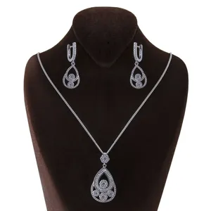 نیم ست نقره زنانه بازرگانی میلادی مدل فانتزی جواهری کد NTR_117