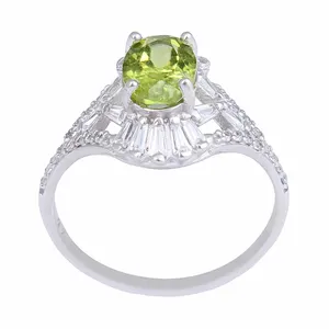 انگشتر نقره زنانه مدل سنگ زبرجد تراش جواهری کد AWR_923