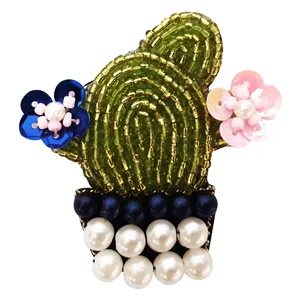 سنجاق سینه زنانه مدل کاکتوس کد 62