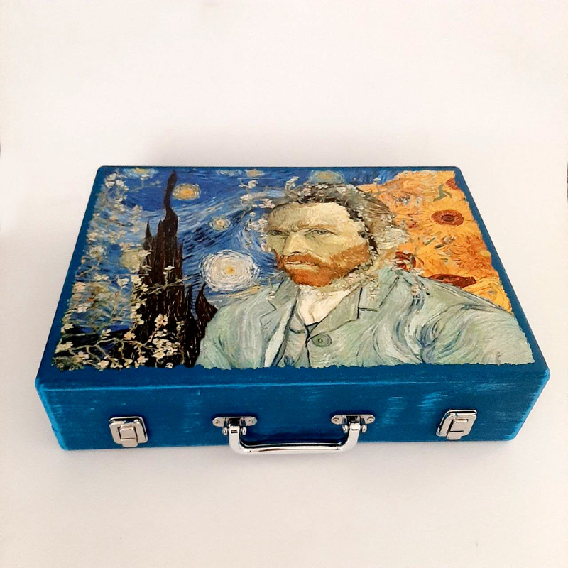 جعبه رنگ طرح ونگوک کد WCB02