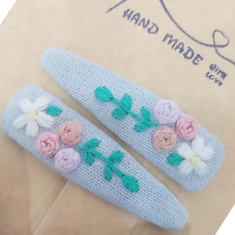 گیره مو دخترانه دنیز مدل تق تقی گلدوزی شده بسته 2 عددی