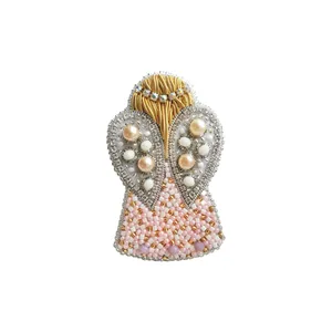 گل سینه زنانه مدل فرشته کد 5030