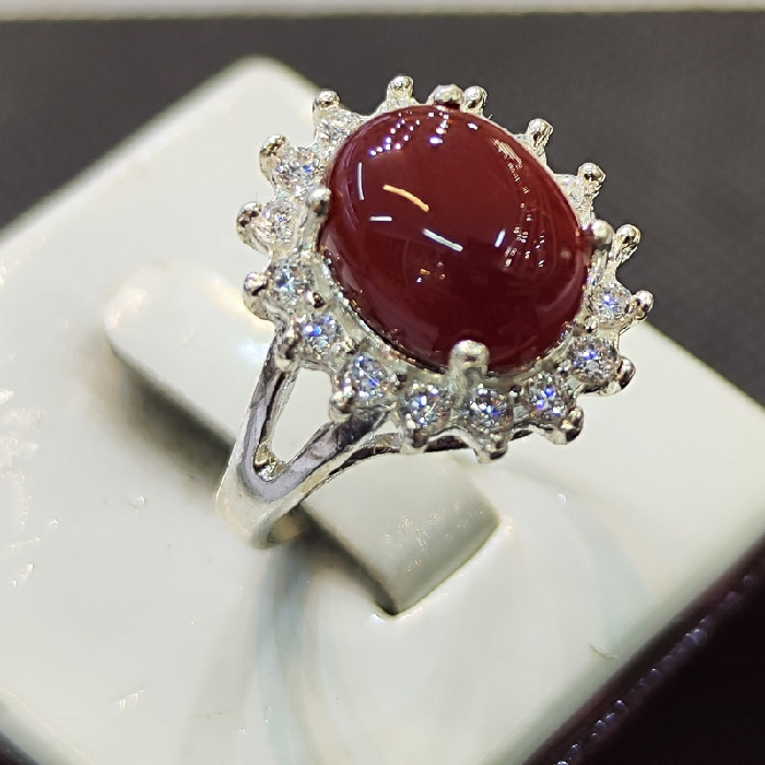 انگشتر نقره زنانه مدل سنگ عقیق کد 123 انگشتر نقره زنانه مدل سنگ عقیق کد 123