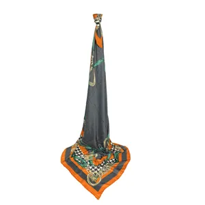 روسری زنانه مدل نخ پاییزه طرح کمربندی