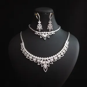 نیم ست نقره زنانه مدل 2550