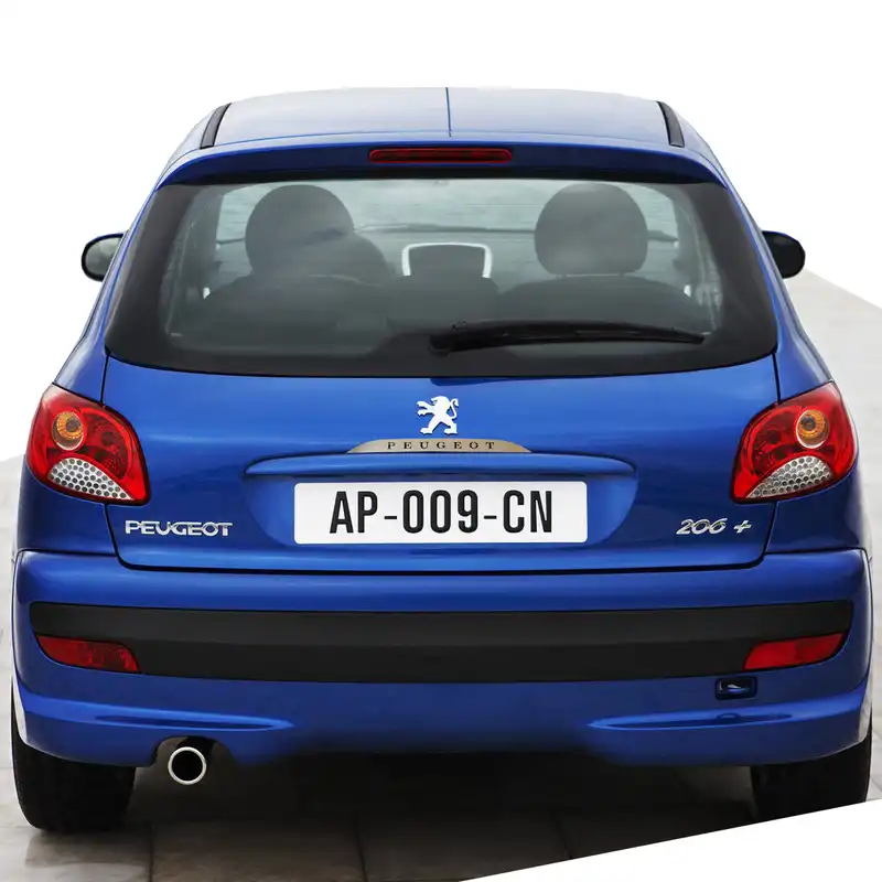 زه بالا قاب پلاک عقب خودرو مدل ZGP1 مناسب برای پژو 206