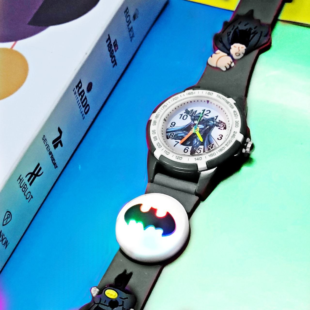 ساعت مچی عقربه ای بچگانه مدل چراغدار 09