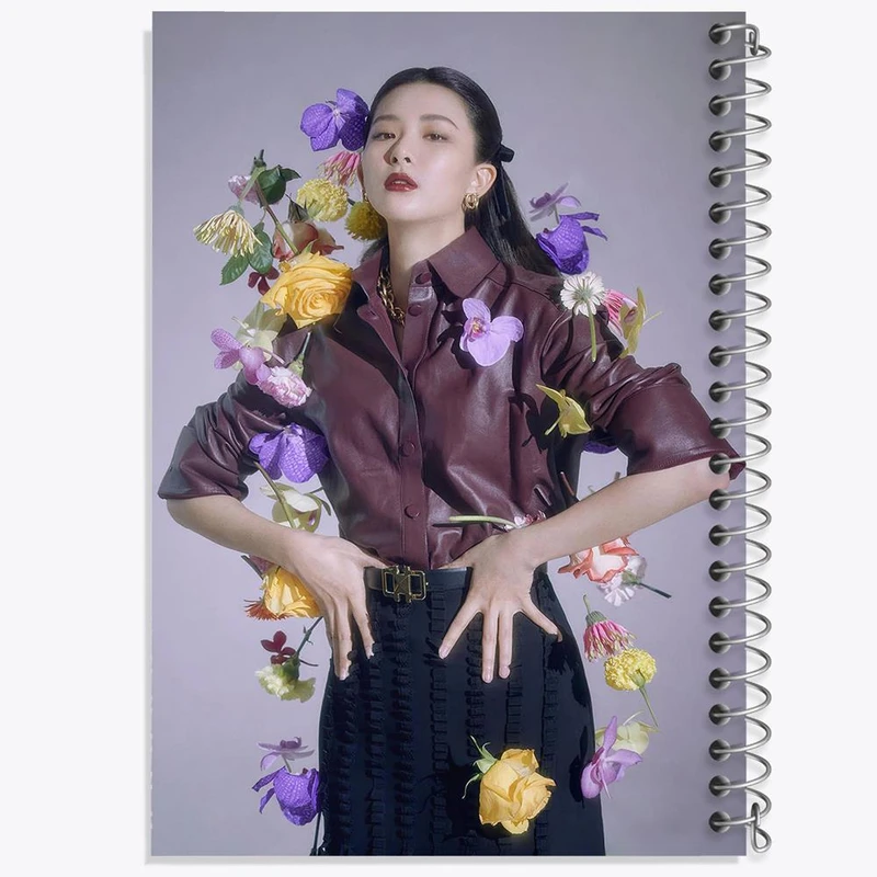 دفتر نقاشی 50 برگ خندالو مدل سولگی گروه رد ولوت Red Velvet کد 19615