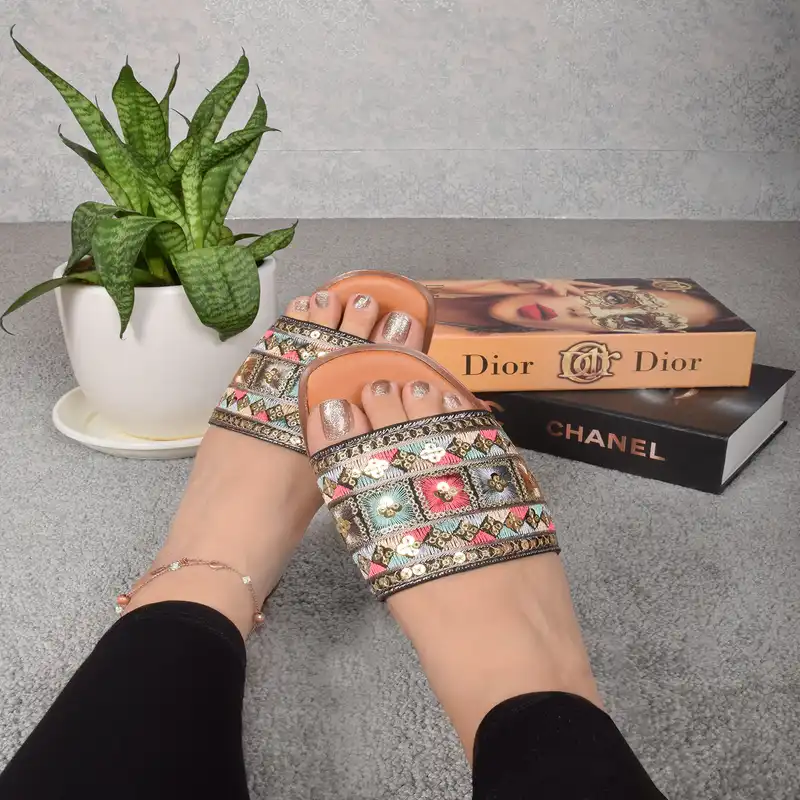 صندل زنانه نیکتا مدل  VC.2751