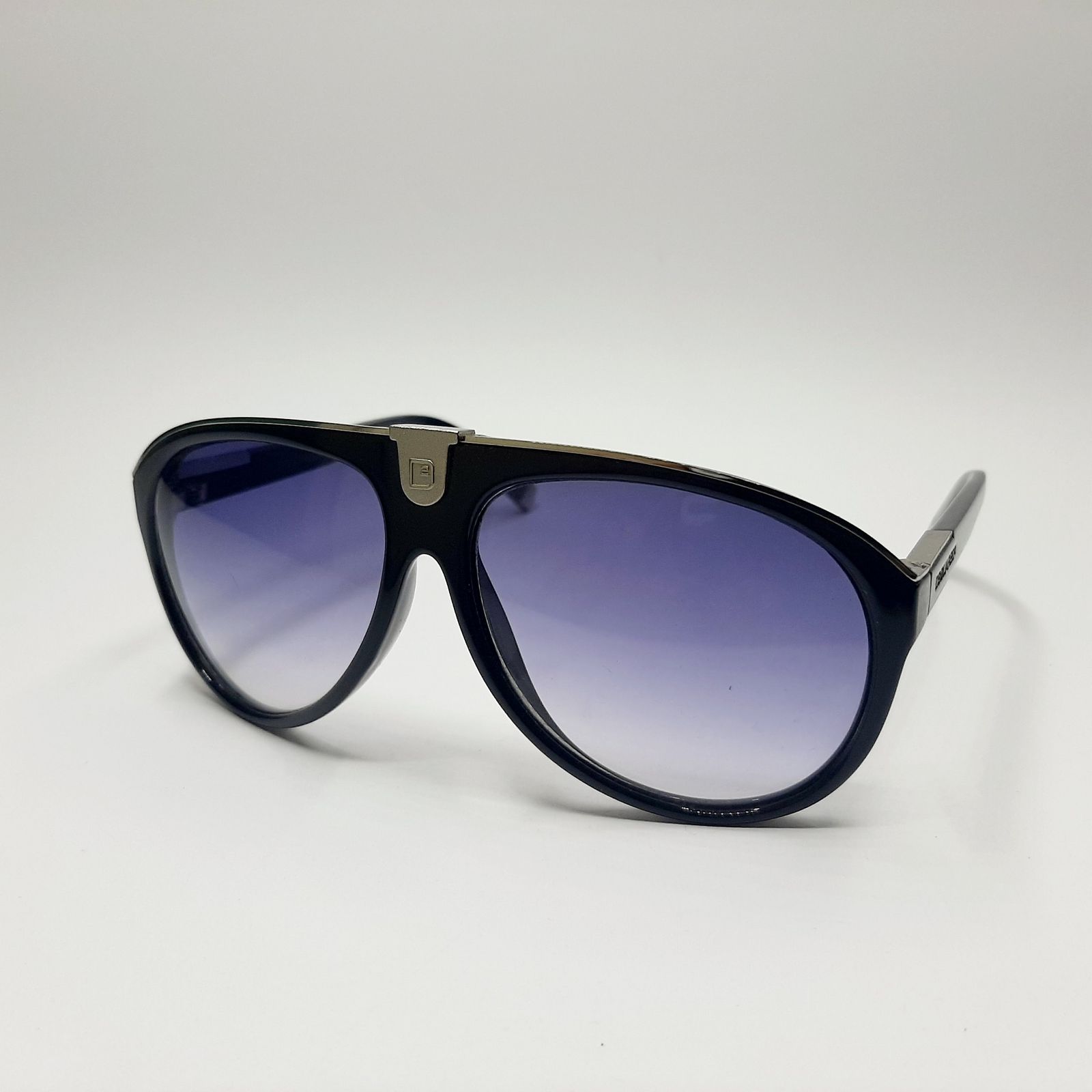 عینک آفتابی دیسکوارد مدل DQ0069c01b -  - 4