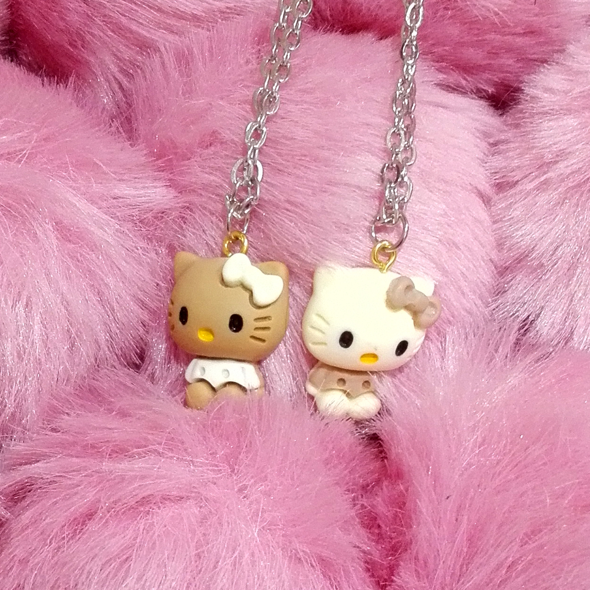 گردنبند دخترانه مدل دوستی Hello Kitty بسته دو عددی