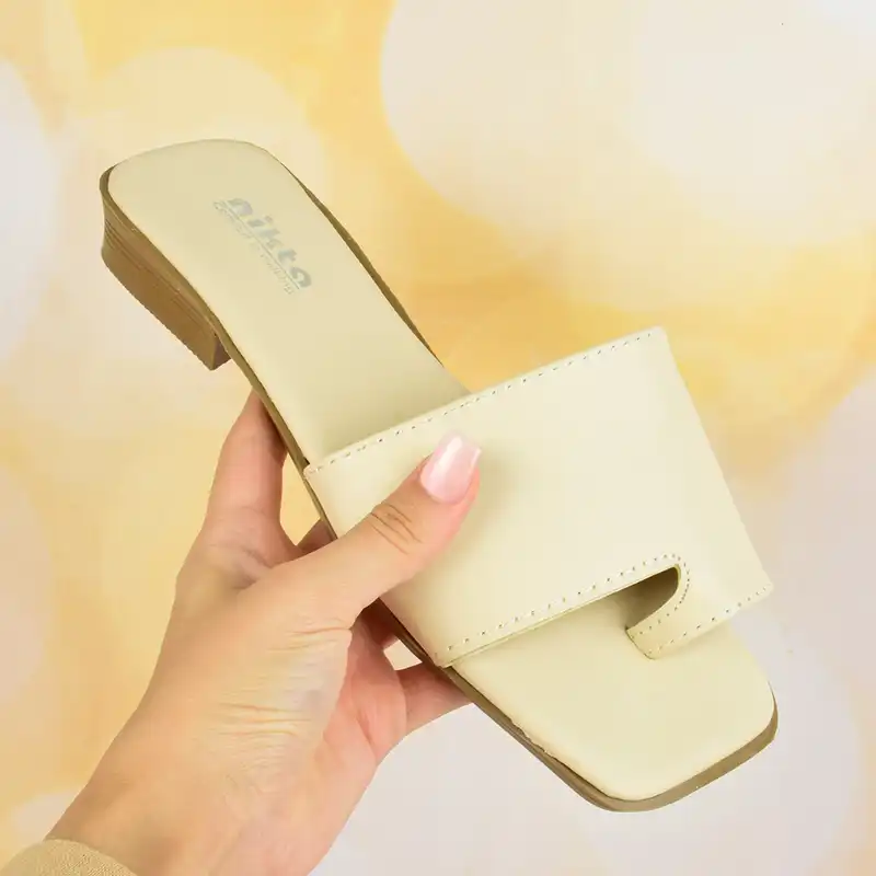 صندل زنانه نیکتا مدل فینگرلی CR.4054