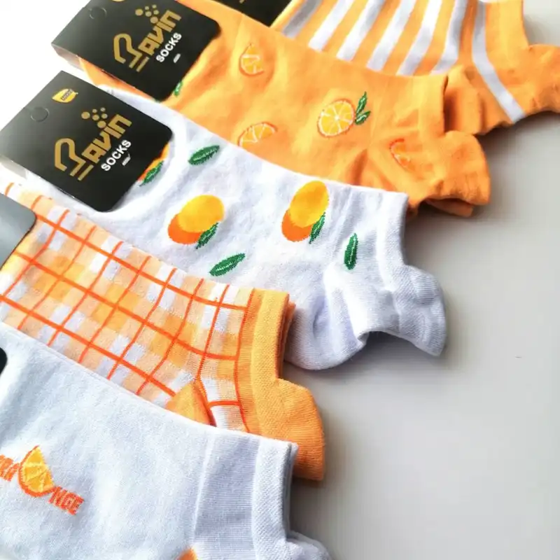 جوراب زنانه پاوین مدل پرتقالی مجموعه پنج عددی