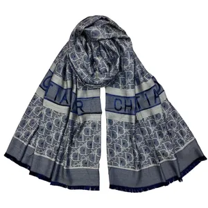 شال زنانه دیور مدل 00F82