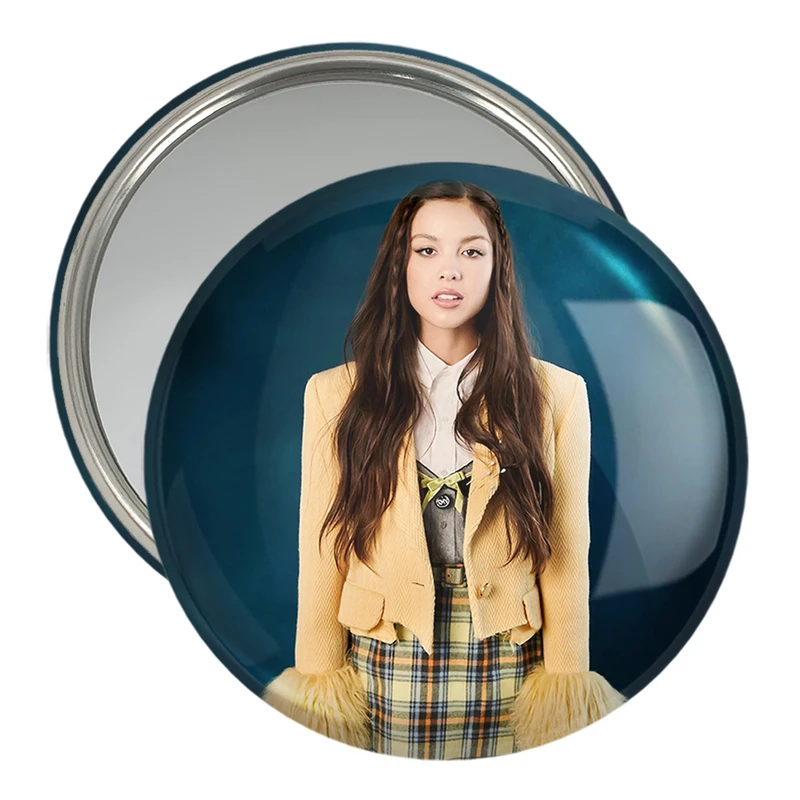 آینه جیبی خندالو مدل اولیویا رودریگو Olivia Rodrigo  کد 19268