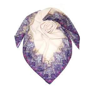 روسری زنانه مدل حاشیه دار