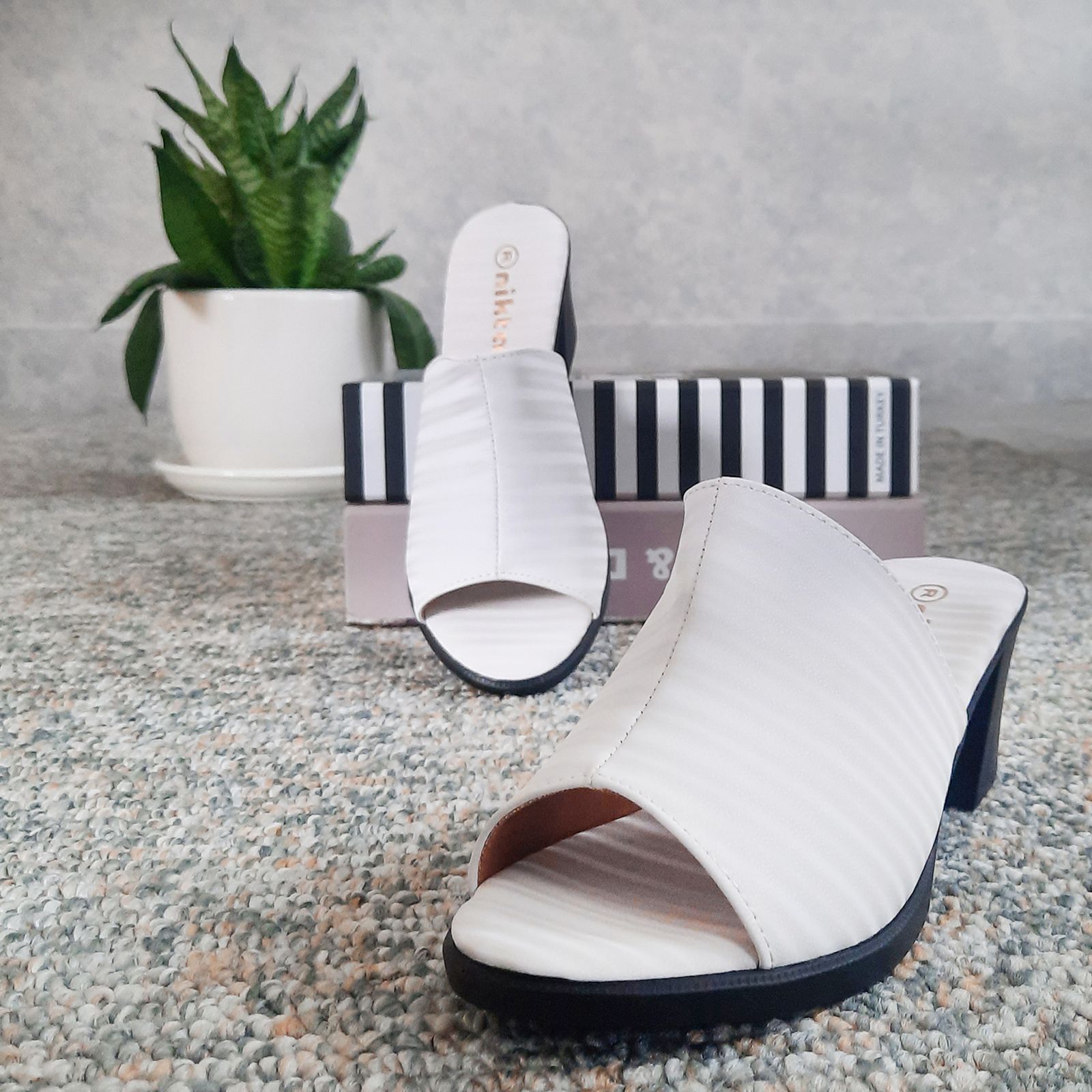 صندل زنانه نیکتا مدل BK.WH.2334 -  - 4