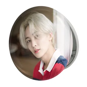 آینه جیبی خندالو طرح جونگهان گروه سونتین Seventeen مدل تاشو کد 21585 