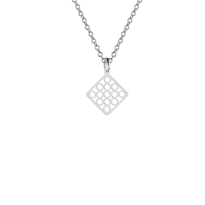 گردنبند نقره زنانه هایکا مدل دایره و مربع کد n.ha2-603