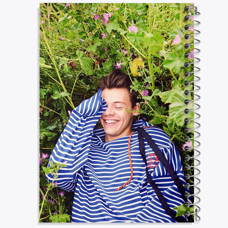 دفتر مشق 50 برگ خندالو مدل هری استایلز گروه موسیقی وان دایرکشن One Direction کد 18919
