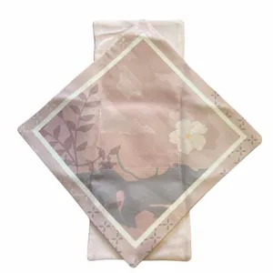 جانماز مدل مخمل طرح مخمل کد 10003