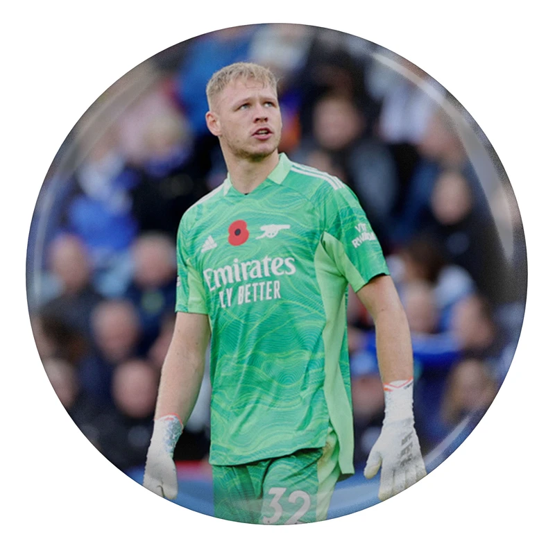 مگنت مدل S13795 طرح آرون رمسدیل بازیکن فوتبال آرسنال انگلیس