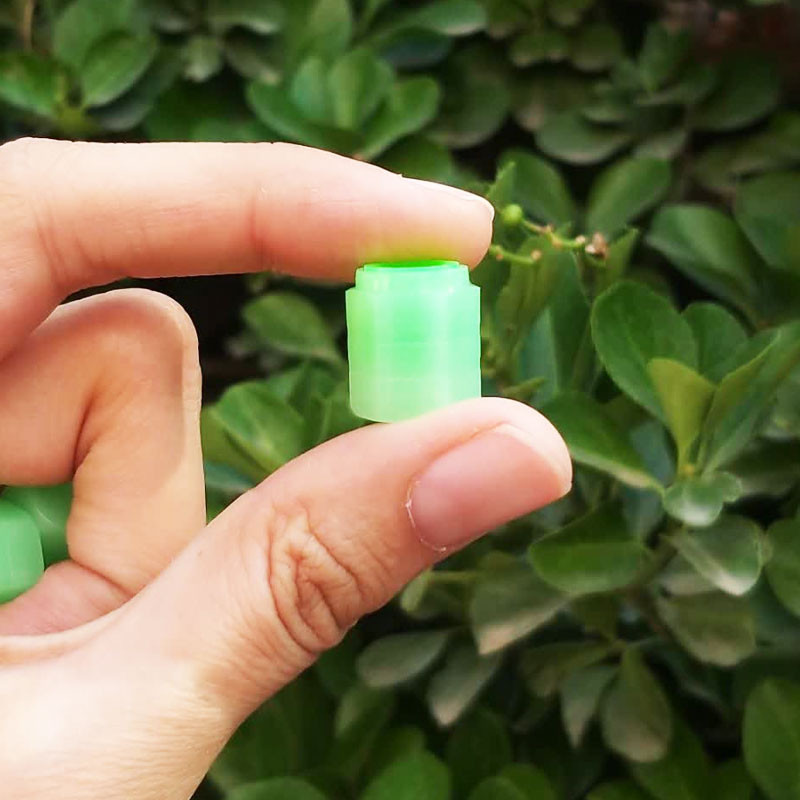 سروالف خودرو مدل شبرنگ کد valf4 بسته 4 عددی