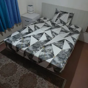 سرویس ملحفه مدل کشدار ni04097 طرح ستاره کد 120 یک نفره دو تکه
