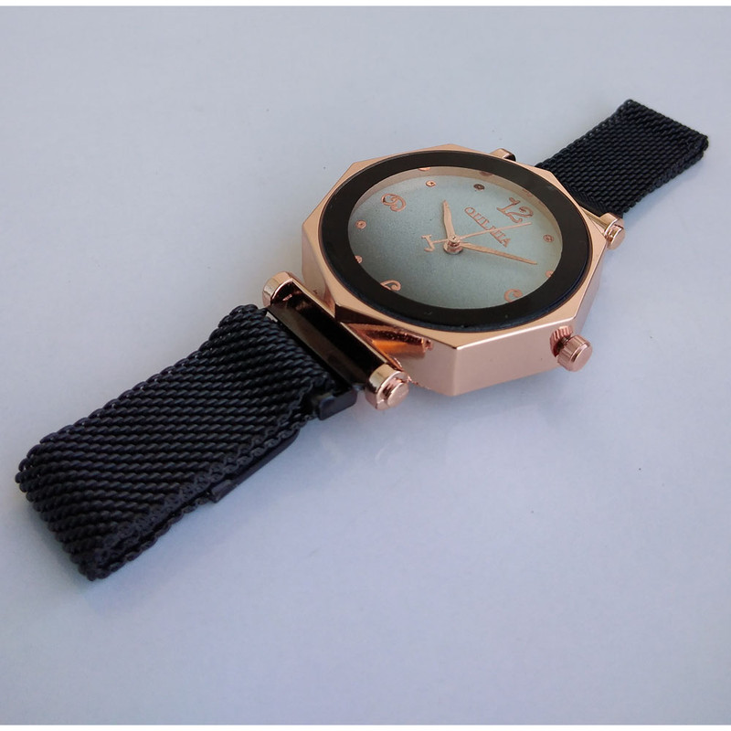 ساعت مچی عقربه ای دخترانه مدل مگنتی بندحصیری کد 604