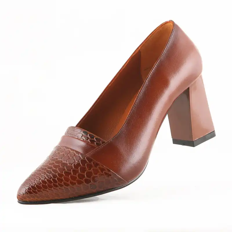 کفش زنانه چرم یلسان مدل تارا کد MRV-613-asl