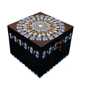 جعبه هدیه چوبی مدل دات ماندالا کد 920