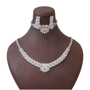 نیم ست نقره زنانه کد AMT_045