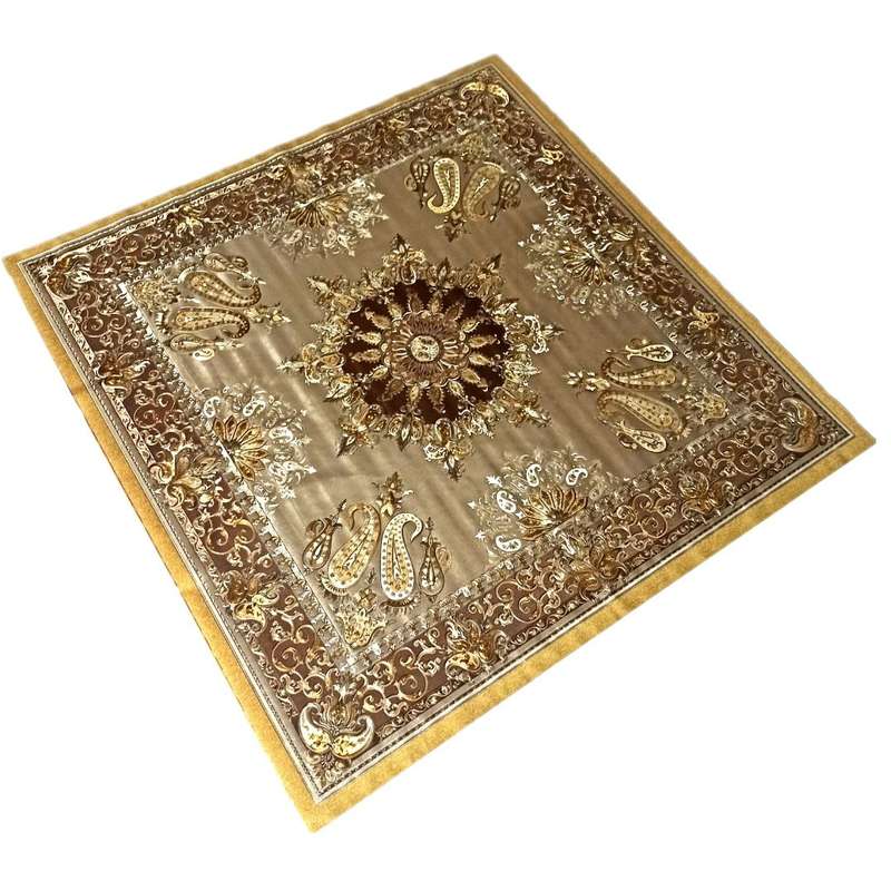 سفره چهار نفره طرح ترمه مدل پشت نخی رزین سایز 100×100 سانتی متر سفره چهار نفره طرح ترمه مدل پشت نخی رزین سایز 100×100 سانتی متر