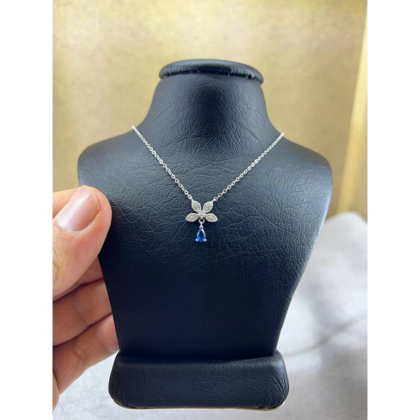 گردنبند نقره زنانه سواروسکی مدل گل تمام سنگ مدل اشک کد 5487541 -  - 2