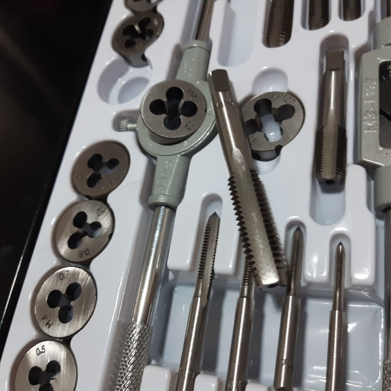 حدیده قلاویز راک فورس مدل MO20-1 مجموعه 20 عددی