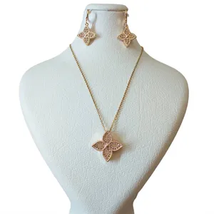 نیم ست زنانه مدل گل