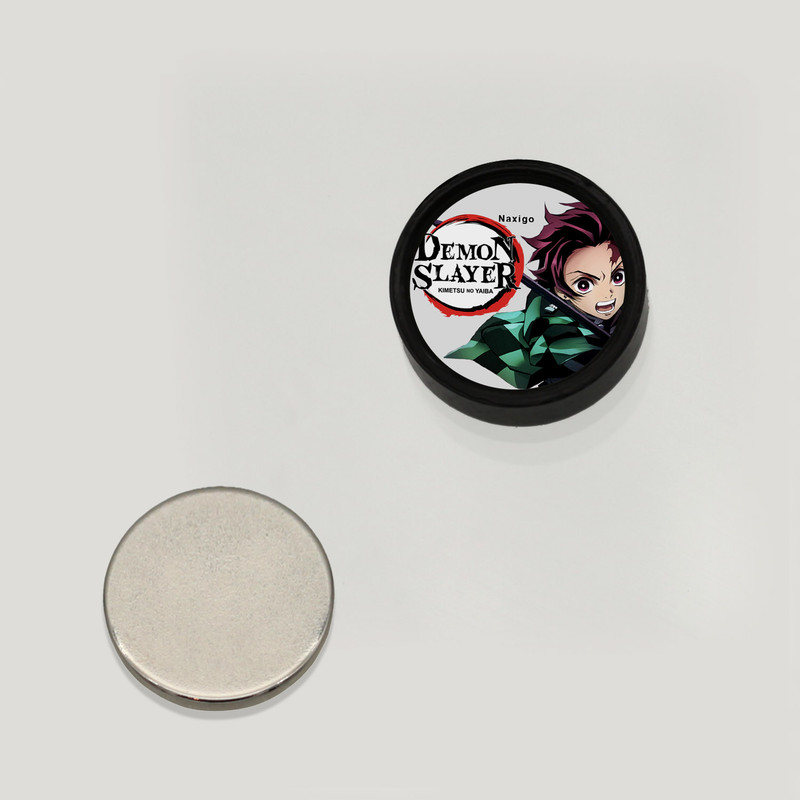 پیرسینگ گوش ناکسیگو مدل شب تاب طرح Demon Slayer کد PM6983