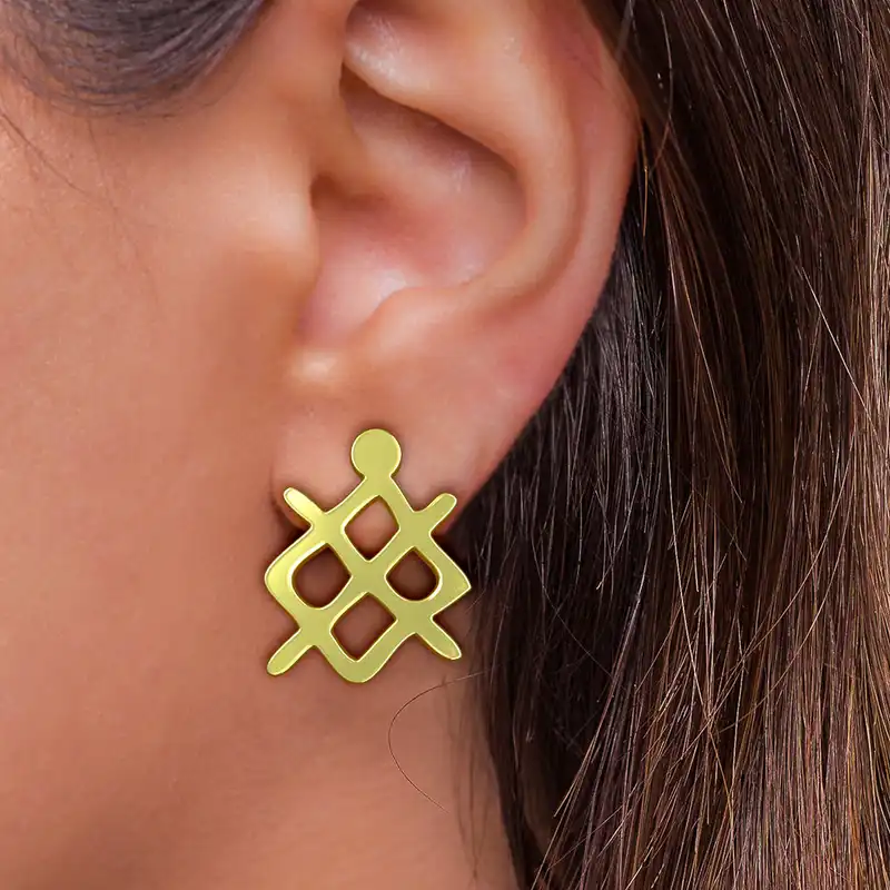 گوشواره طلا 18 عیار زنانه مدوپد مدل هندسی کد GA1-16129