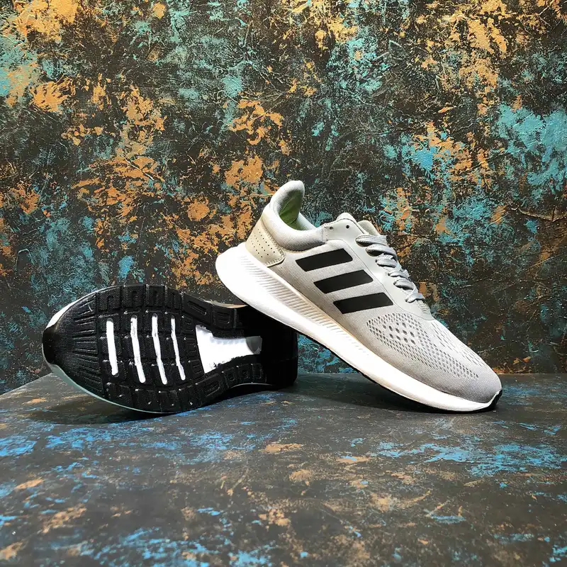 کفش پیاده روی مدل   run falcon grybk-122003005