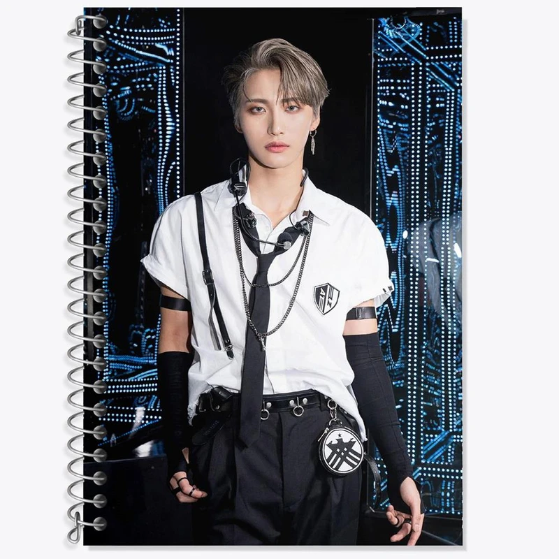 دفتر زبان 50 برگ خندالو مدل دو خط طرح سونگهوا گروه ایتیز ATEEZ کد 21258